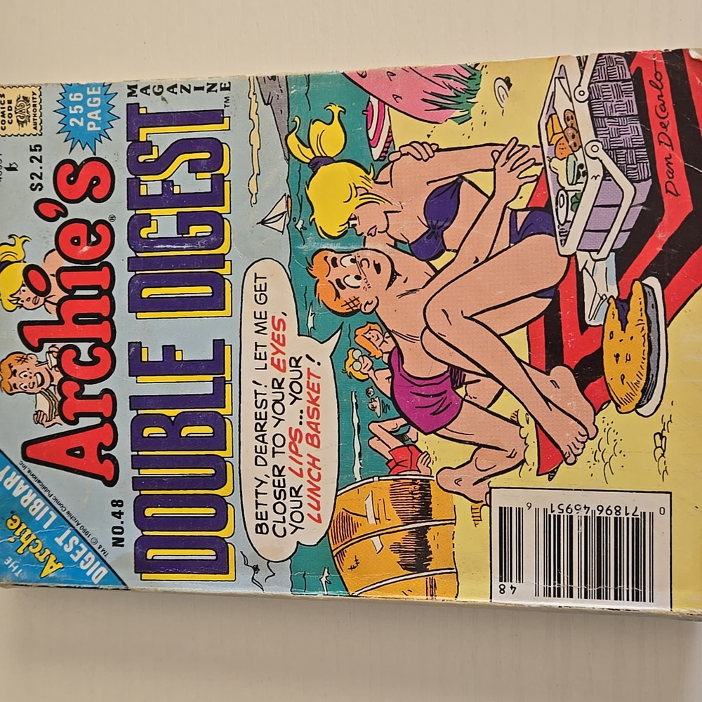 Archie's Digest Comic Book Collection - Multicolor - Picture 10 of 11